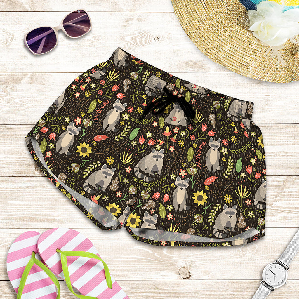 Raccoon And Floral Pattern Print Women's Shorts