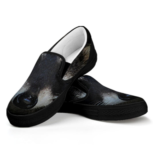 Raccoon Portrait Print Black Slip On Shoes