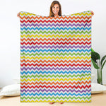 Rainbow Chevron Pattern Print Blanket