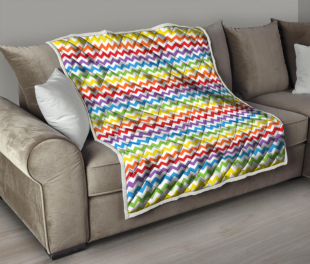 Rainbow Chevron Pattern Print Quilt