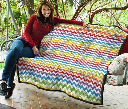 Rainbow Chevron Pattern Print Quilt