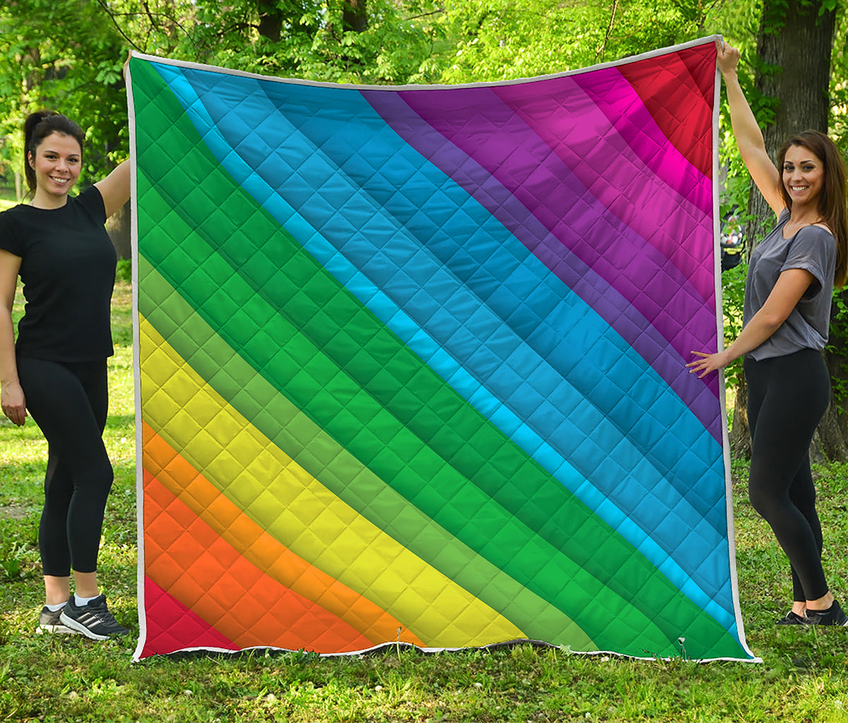Rainbow Diagonal Lines Pattern Print Quilt