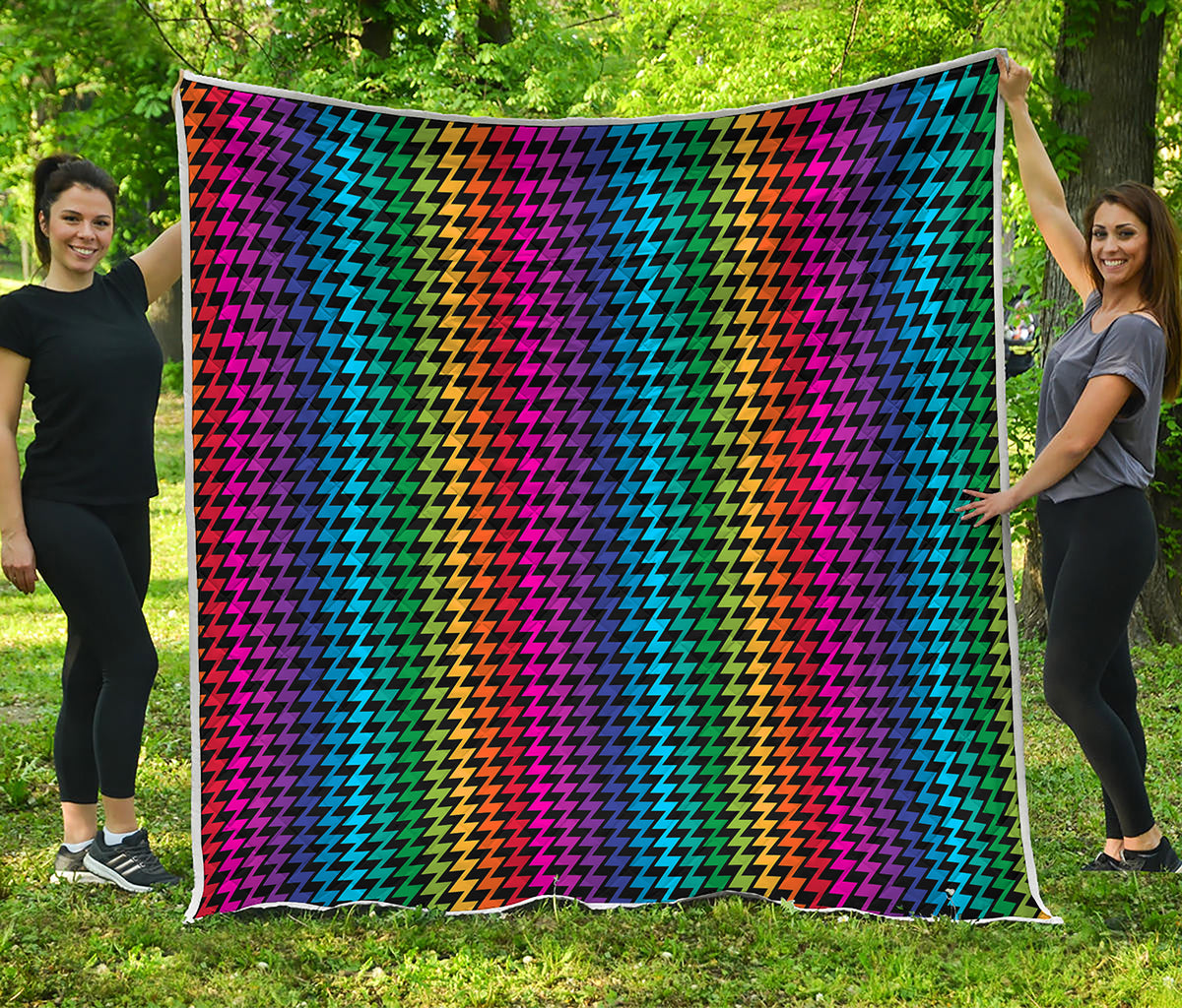 Rainbow Gay Pride Zigzag Pattern Print Quilt