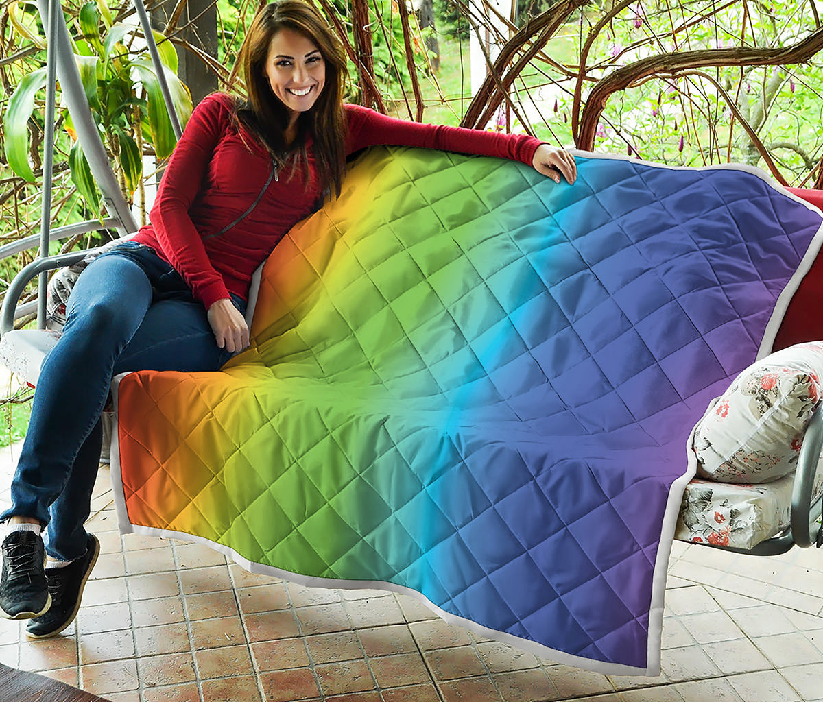 Rainbow Gradient Print Quilt
