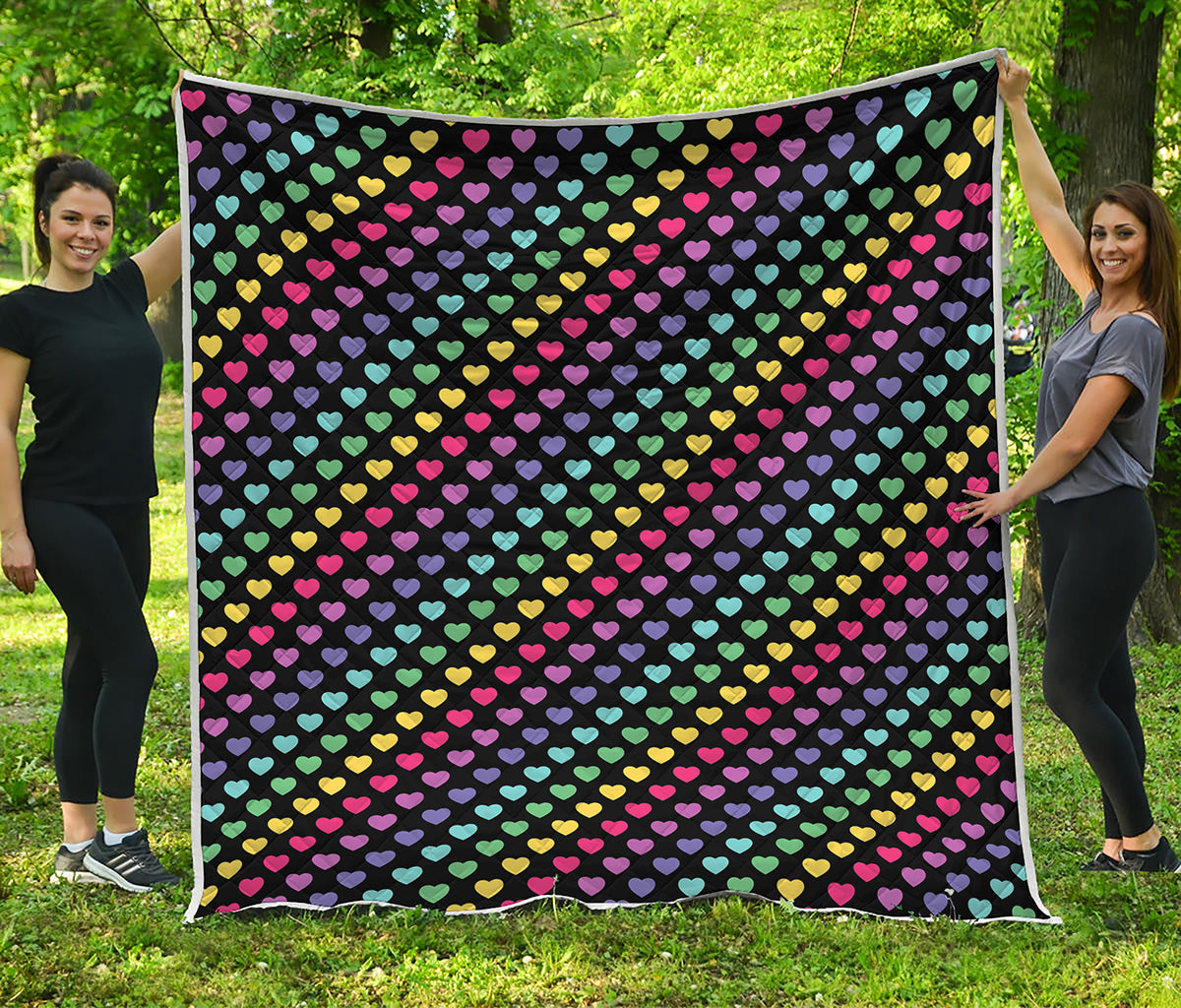 Rainbow Heart Pattern Print Quilt