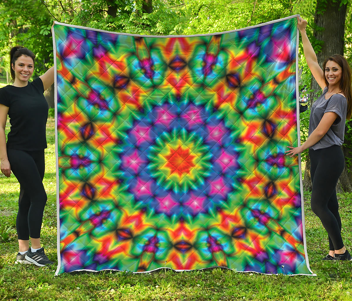 Rainbow Kaleidoscope Print Quilt