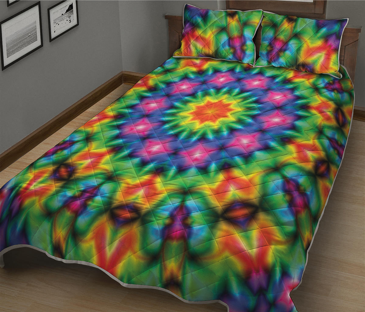 Rainbow Kaleidoscope Print Quilt Bed Set