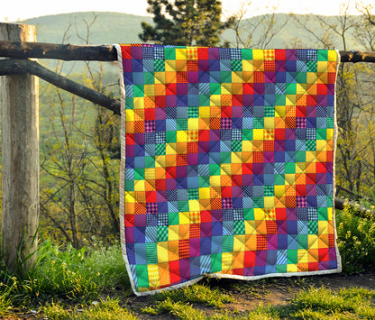 Rainbow Patchwork Pattern Print Quilt
