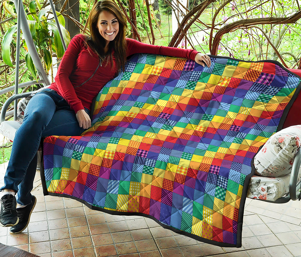 Rainbow Patchwork Pattern Print Quilt