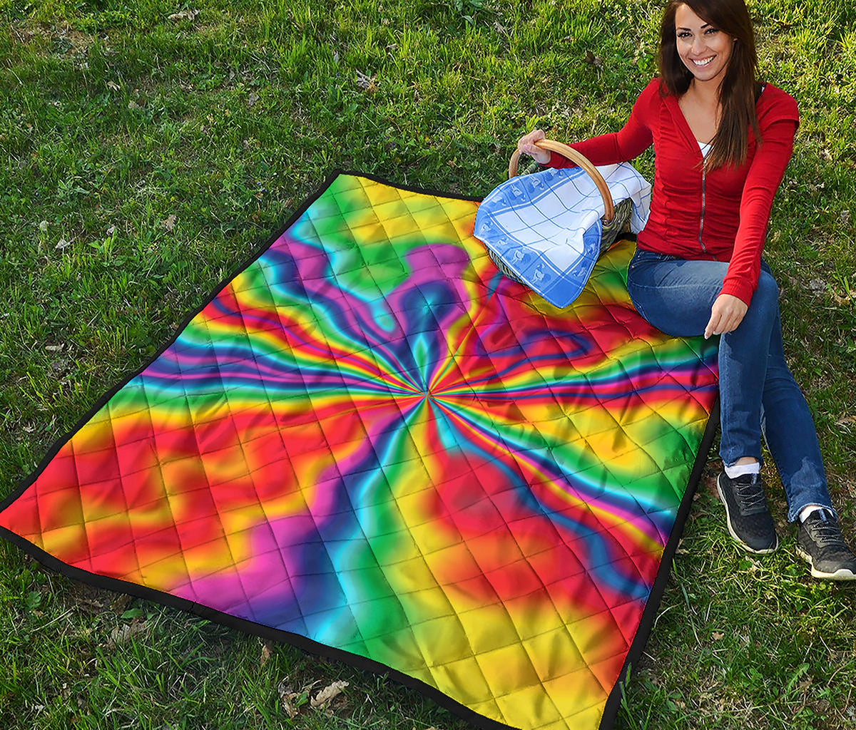 Rainbow Psychedelic Print Quilt