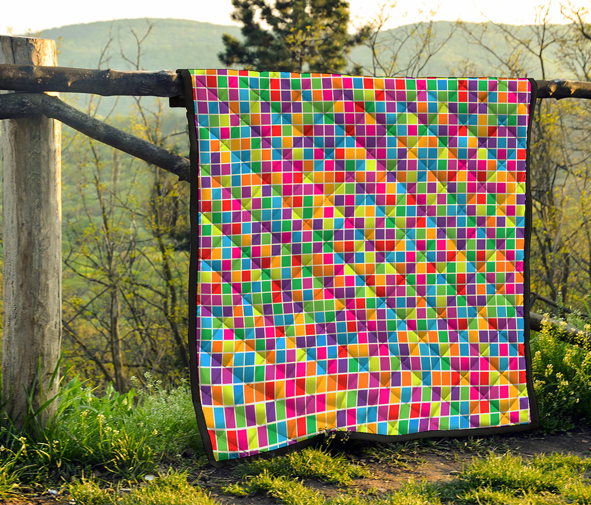 Rainbow Squares Pattern Print Quilt