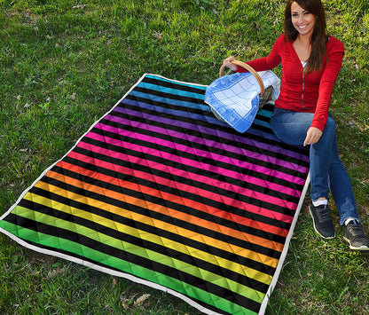 Rainbow Striped Pattern Print Quilt