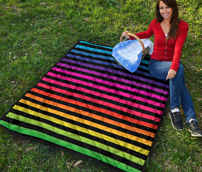 Rainbow Striped Pattern Print Quilt