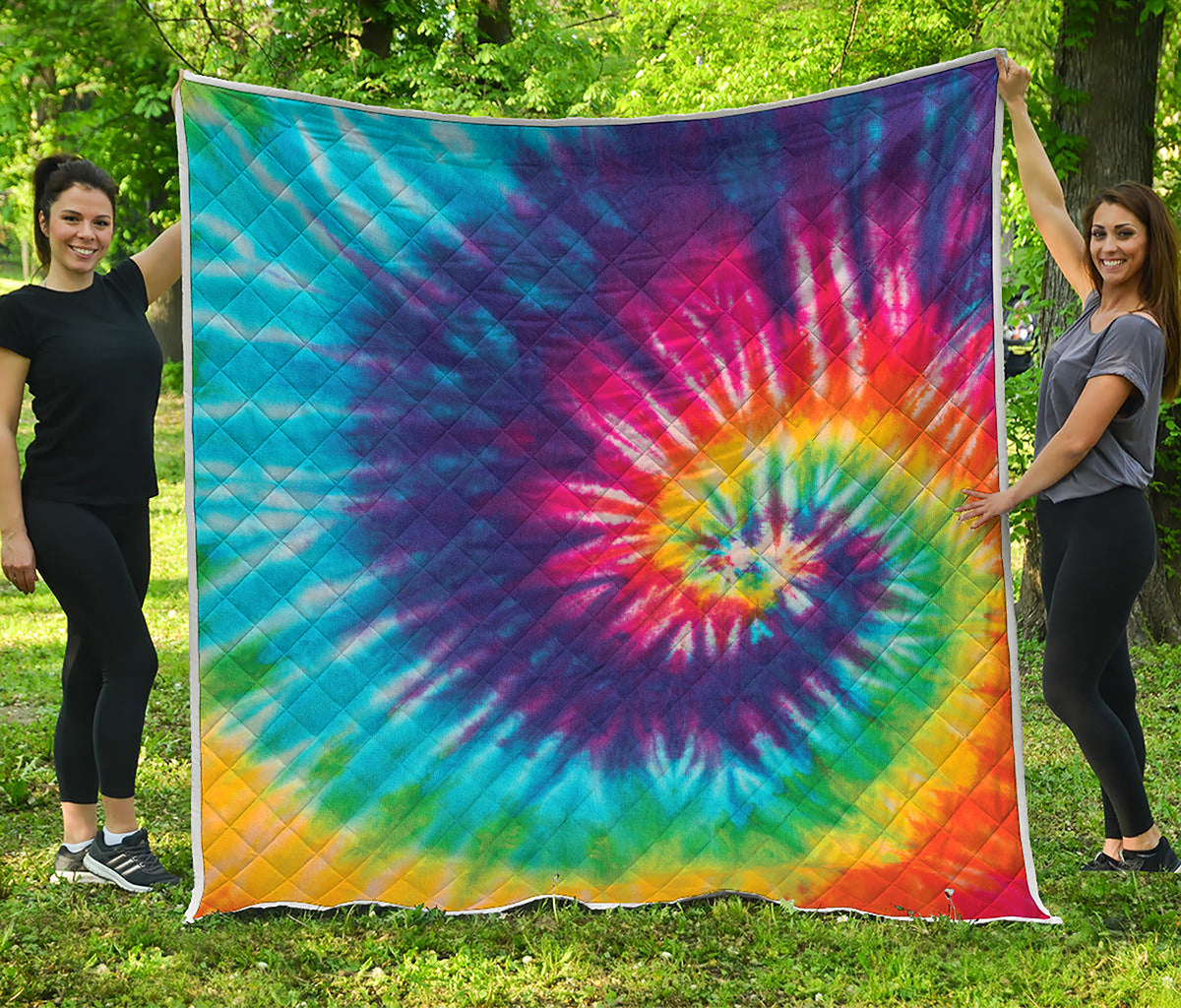 Rainbow Tie Dye Print Quilt