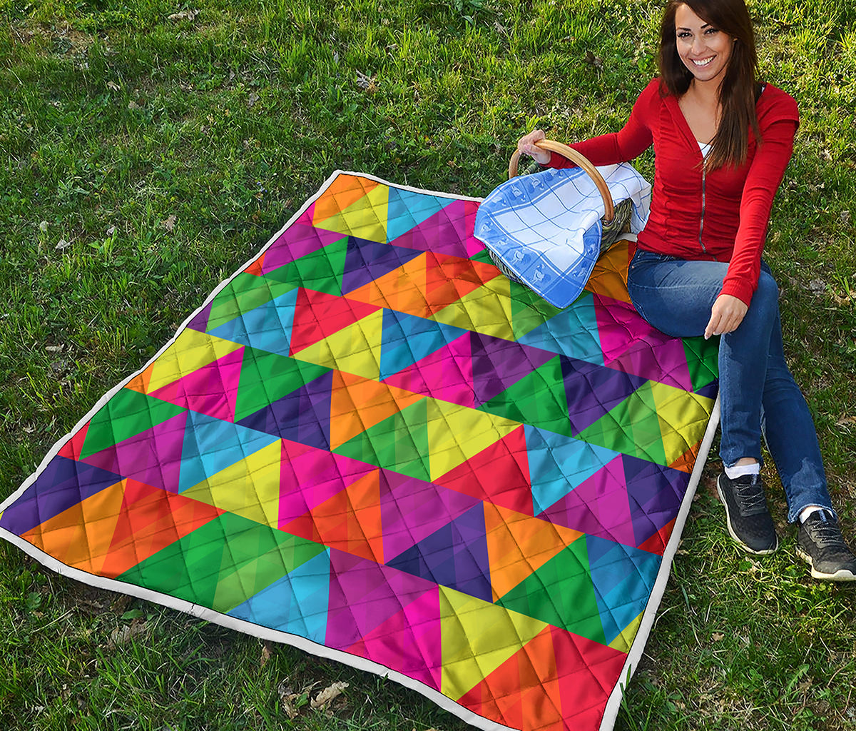 Rainbow Triangles Pattern Print Quilt