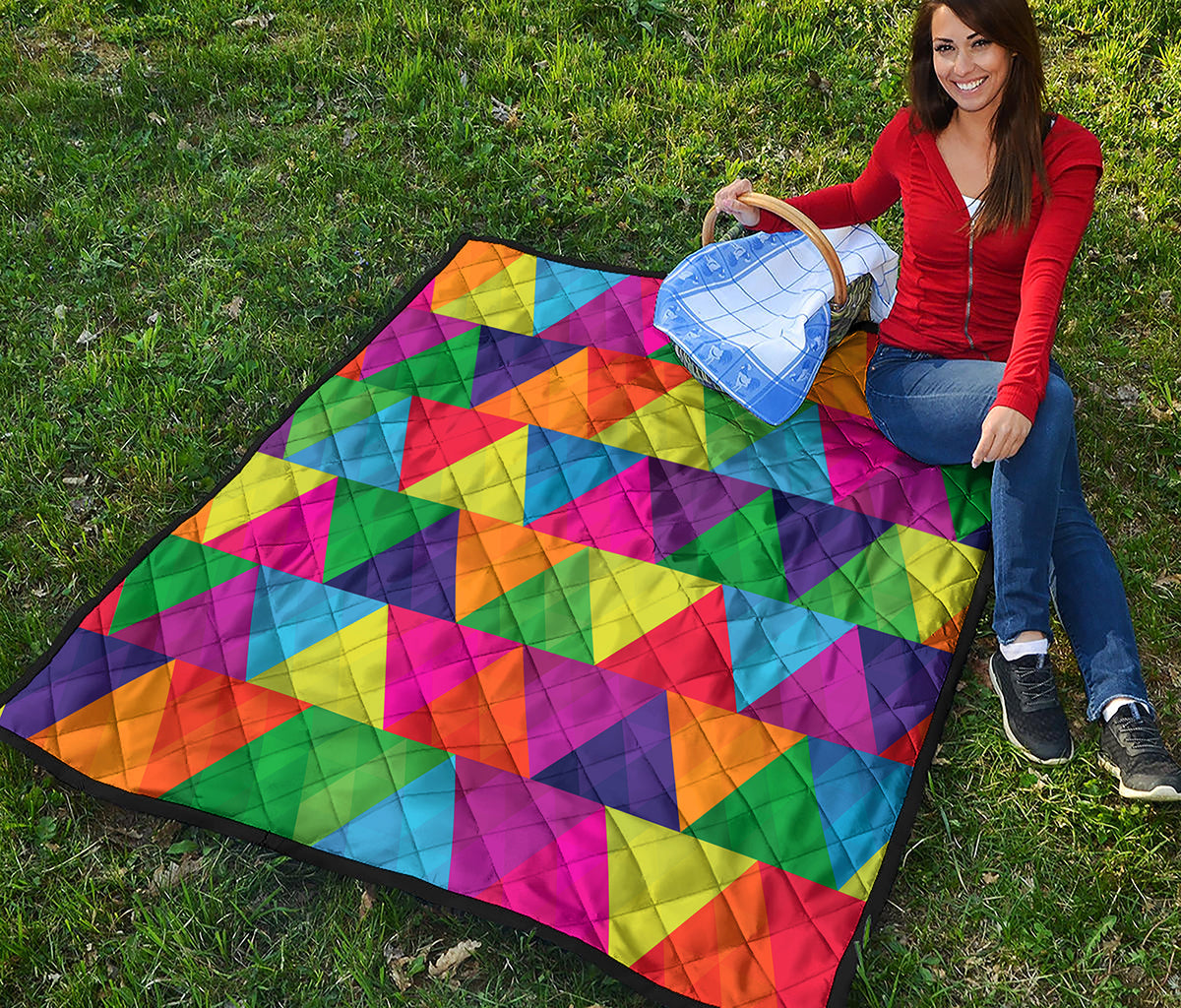 Rainbow Triangles Pattern Print Quilt