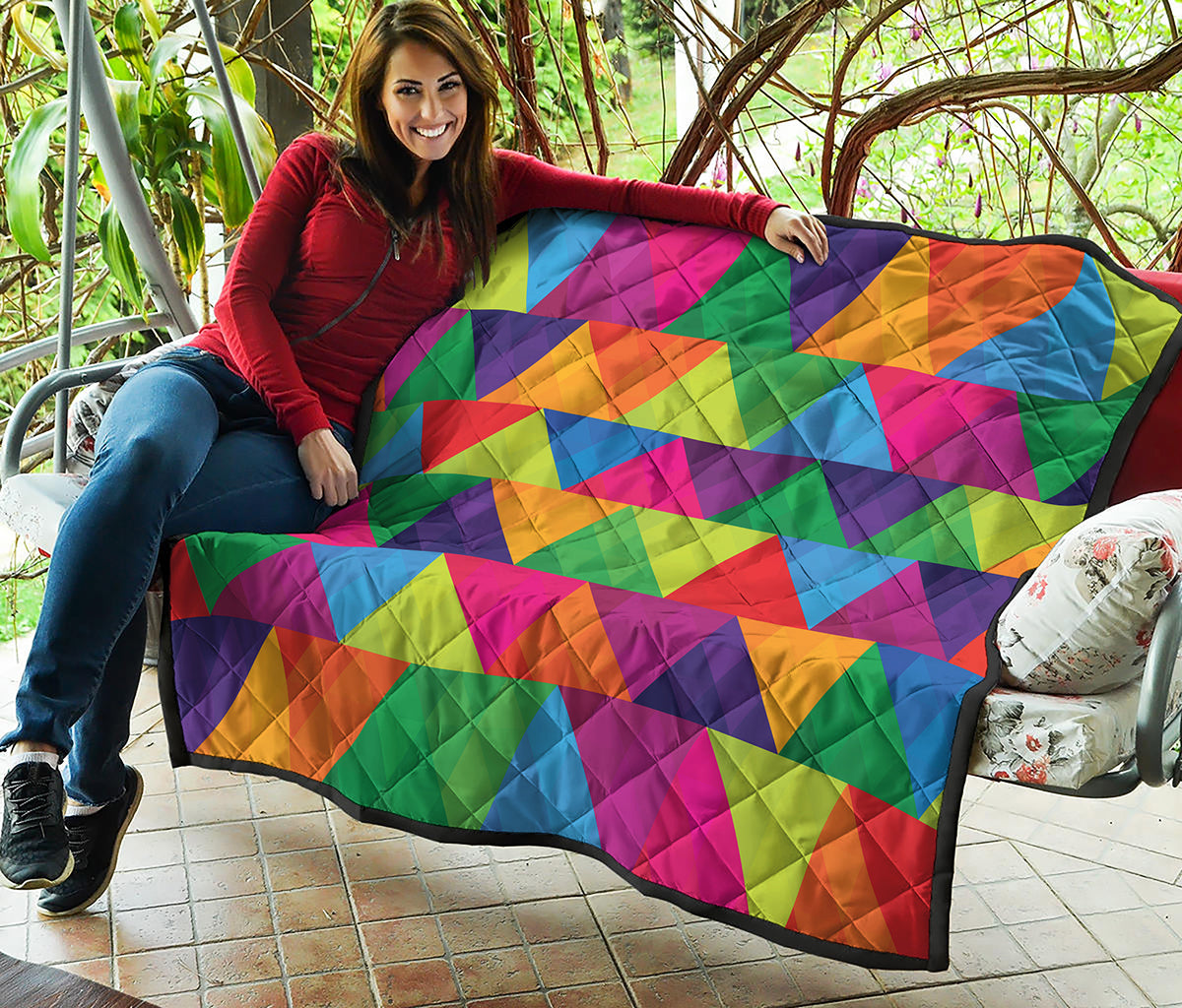 Rainbow Triangles Pattern Print Quilt