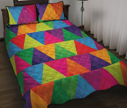 Rainbow Triangles Pattern Print Quilt Bed Set