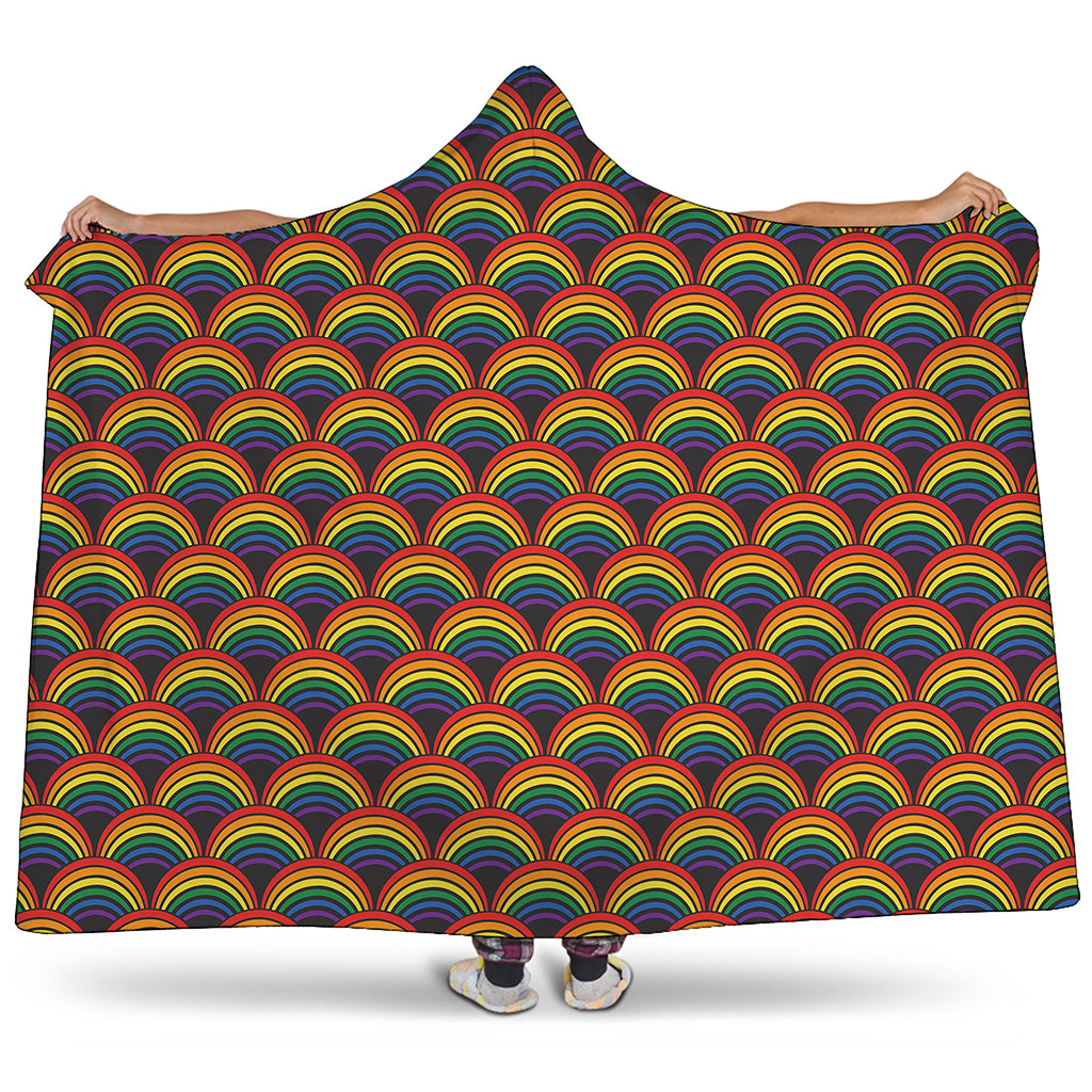 Rainbow Wave Pattern Print Hooded Blanket