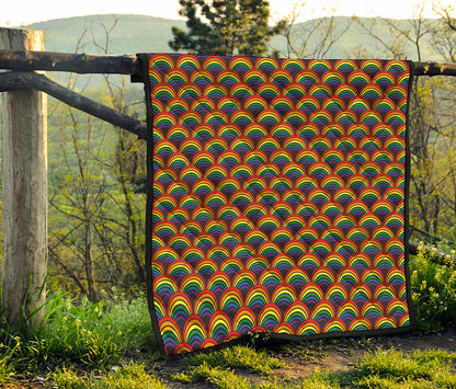 Rainbow Wave Pattern Print Quilt