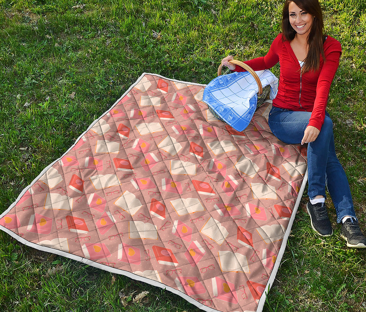 Reading Books And Glasses Pattern Print Quilt