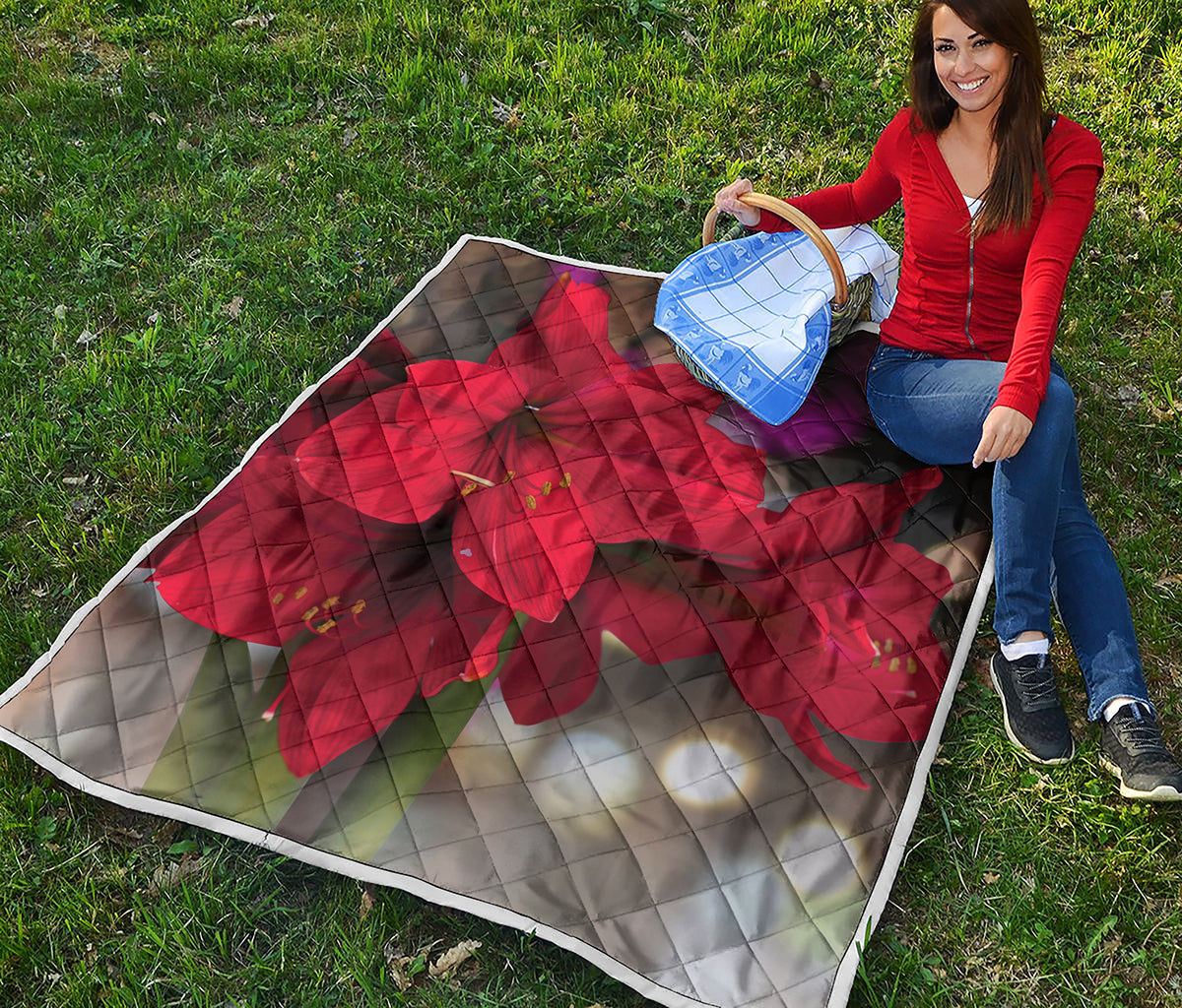 Red Amaryllis Print Quilt
