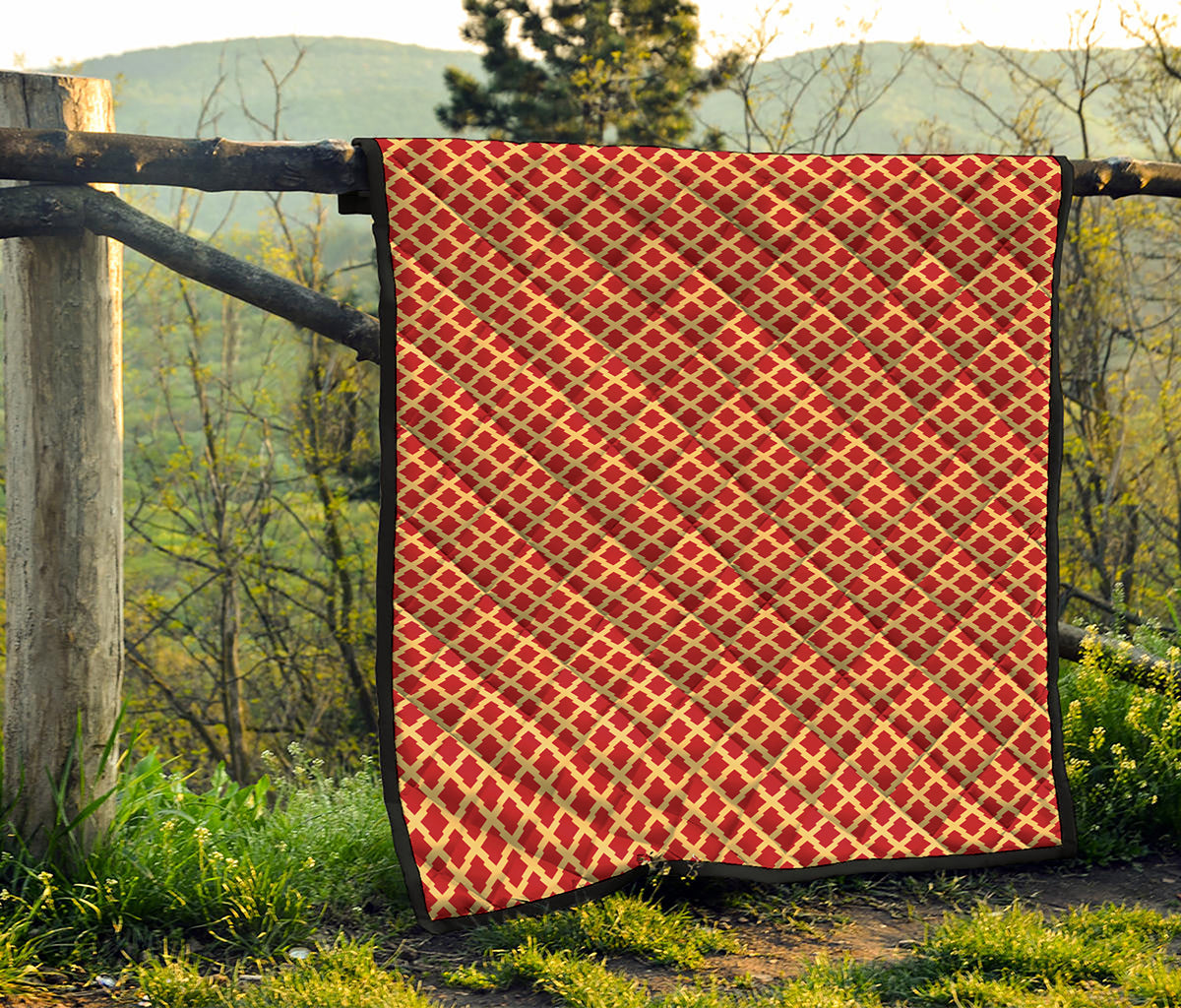 Red And Beige Japanese Pattern Print Quilt