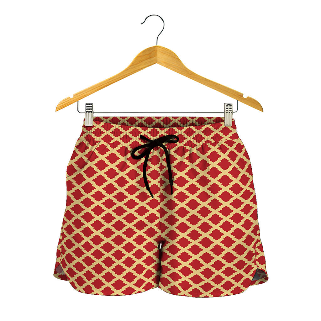 Red And Beige Japanese Pattern Print Women's Shorts