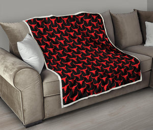 Red And Black Bull Skull Pattern Print Quilt