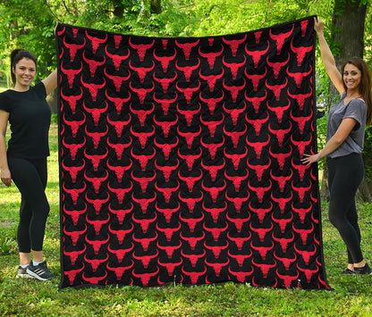 Red And Black Bull Skull Pattern Print Quilt