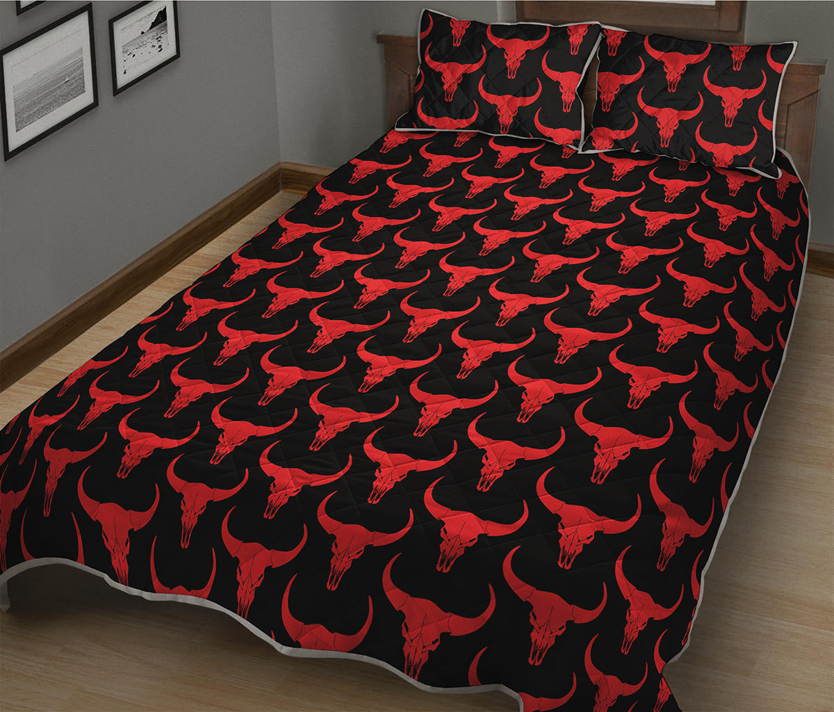 Red And Black Bull Skull Pattern Print Quilt Bed Set