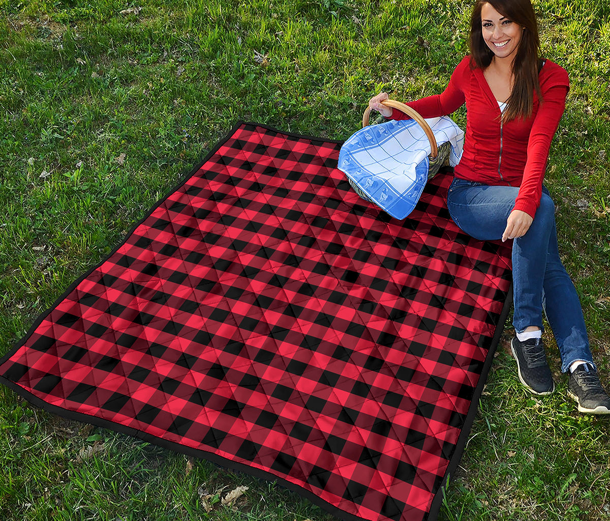 Red And Black Check Pattern Print Quilt