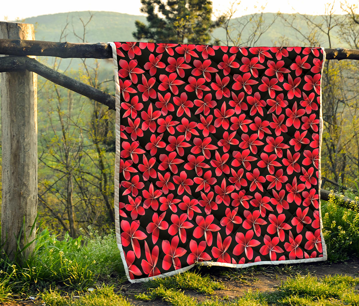Red And Black Frangipani Pattern Print Quilt
