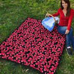 Red And Black Frangipani Pattern Print Quilt
