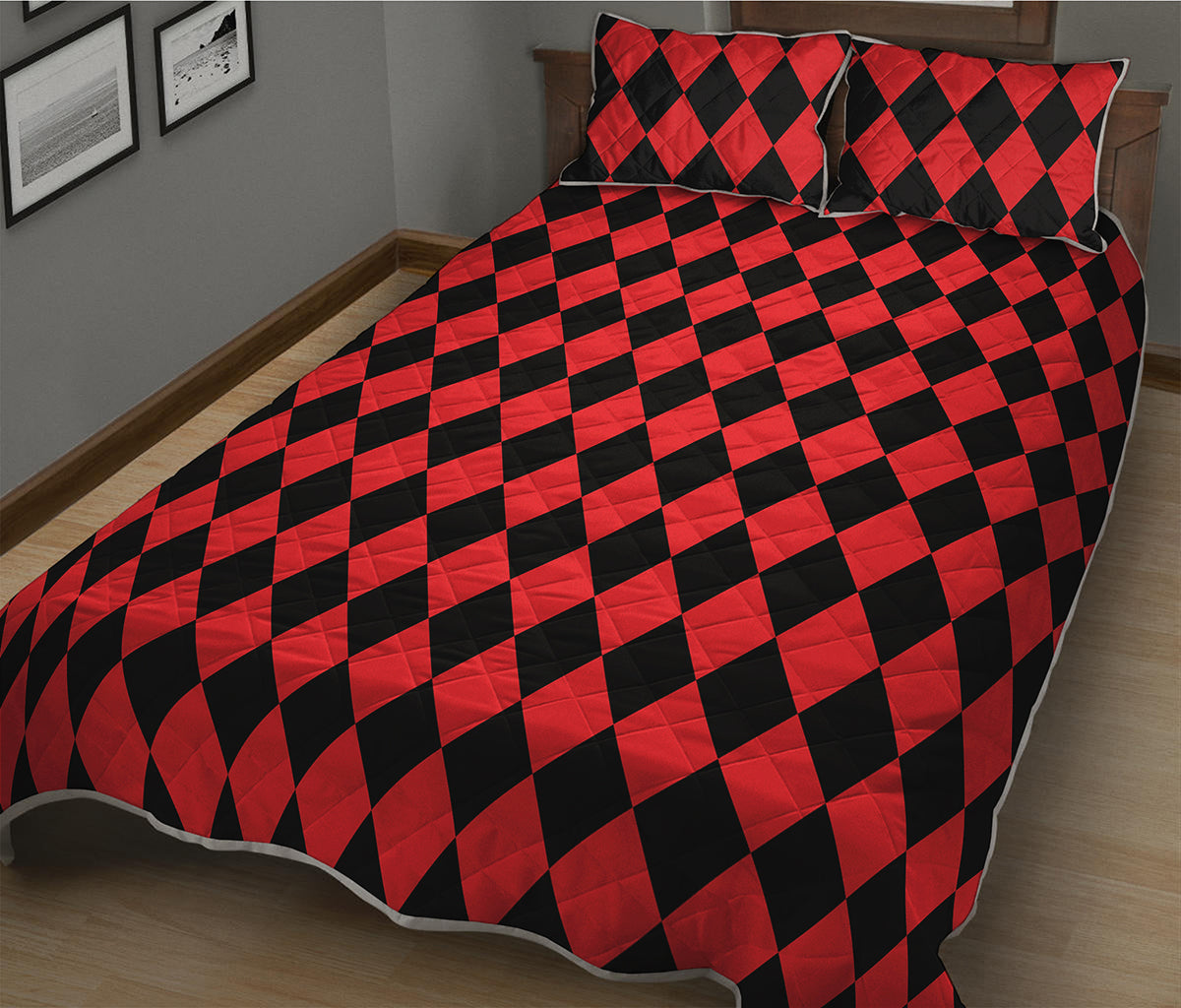 Red And Black Harlequin Pattern Print Quilt Bed Set