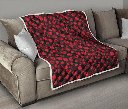 Red And Black Heart Pattern Print Quilt