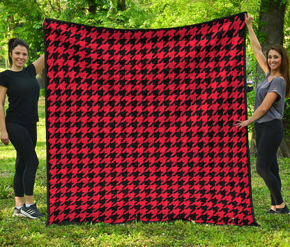 Red And Black Houndstooth Pattern Print Quilt