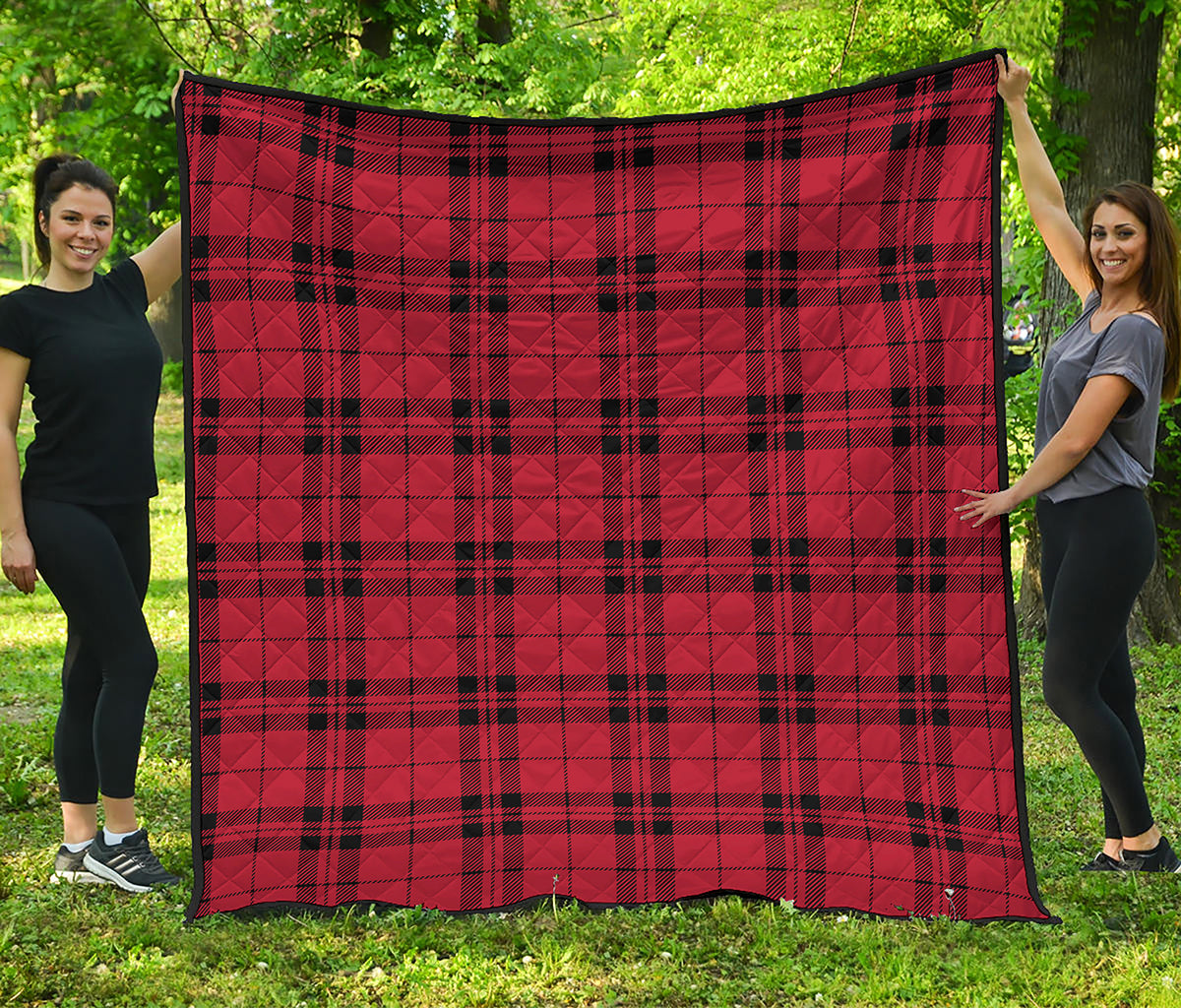 Red And Black Tartan Pattern Print Quilt