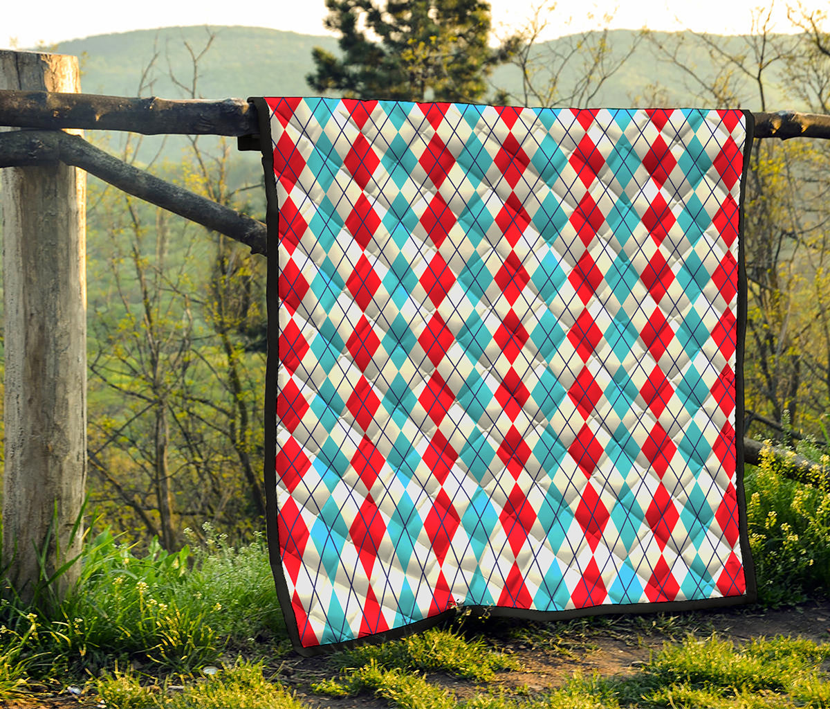 Red And Blue Argyle Pattern Print Quilt