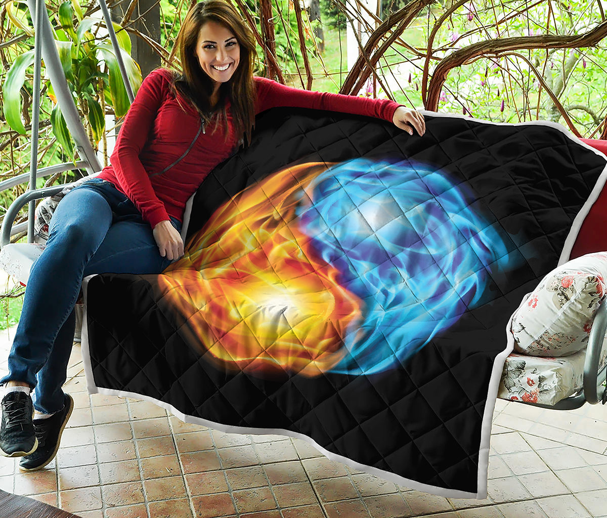 Red And Blue Fire Yin Yang Print Quilt