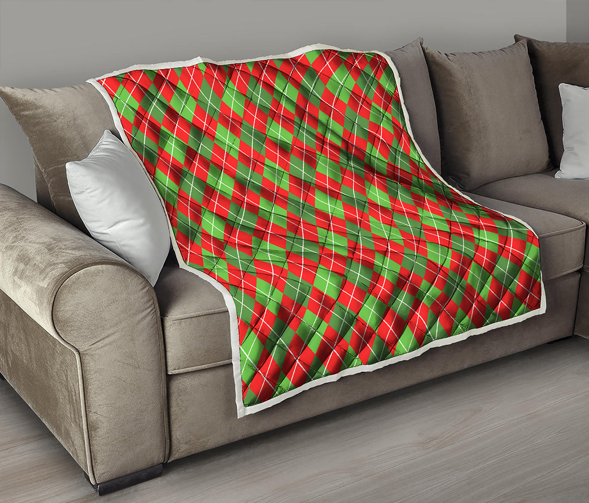 Red And Green Argyle Pattern Print Quilt
