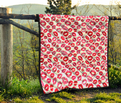 Red And Pink Lips Pattern Print Quilt