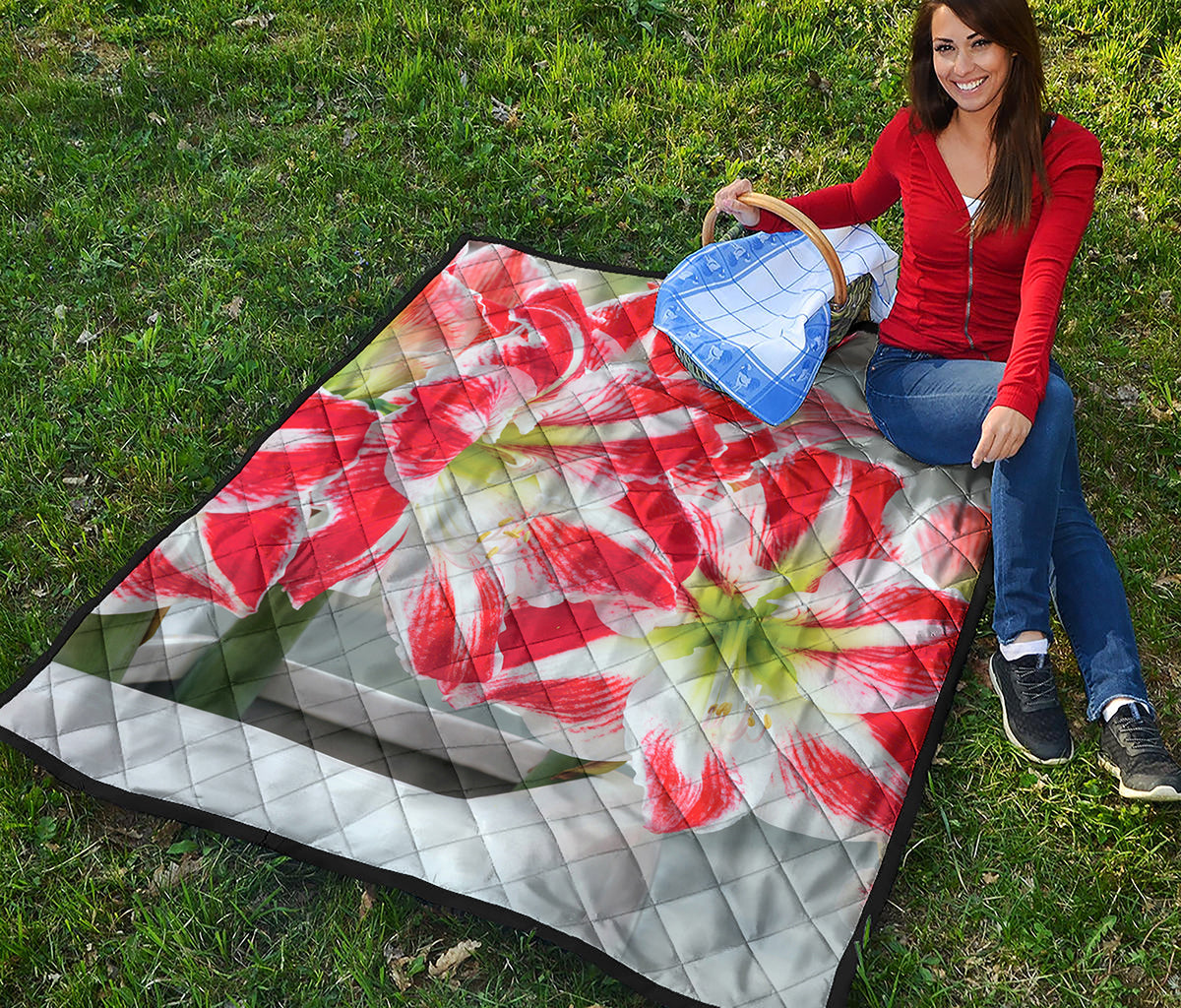 Red And White Amaryllis Print Quilt