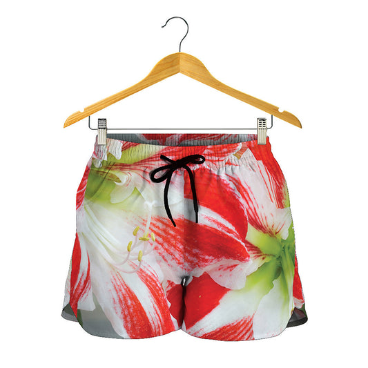 Red And White Amaryllis Print Women's Shorts