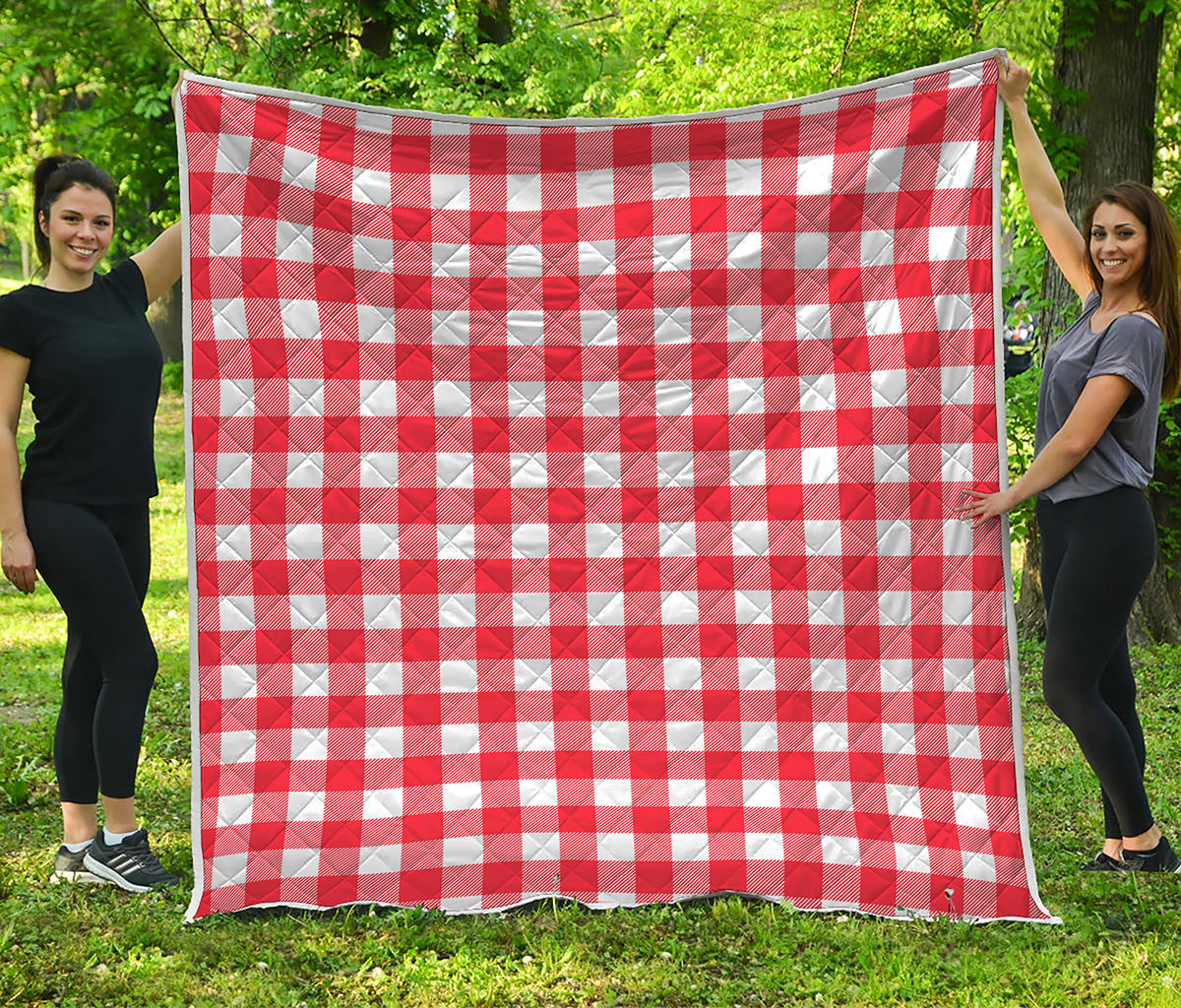 Red And White Buffalo Check Print Quilt