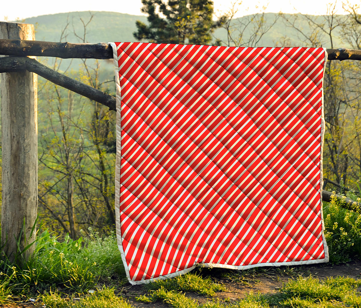 Red And White Candy Cane Pattern Print Quilt