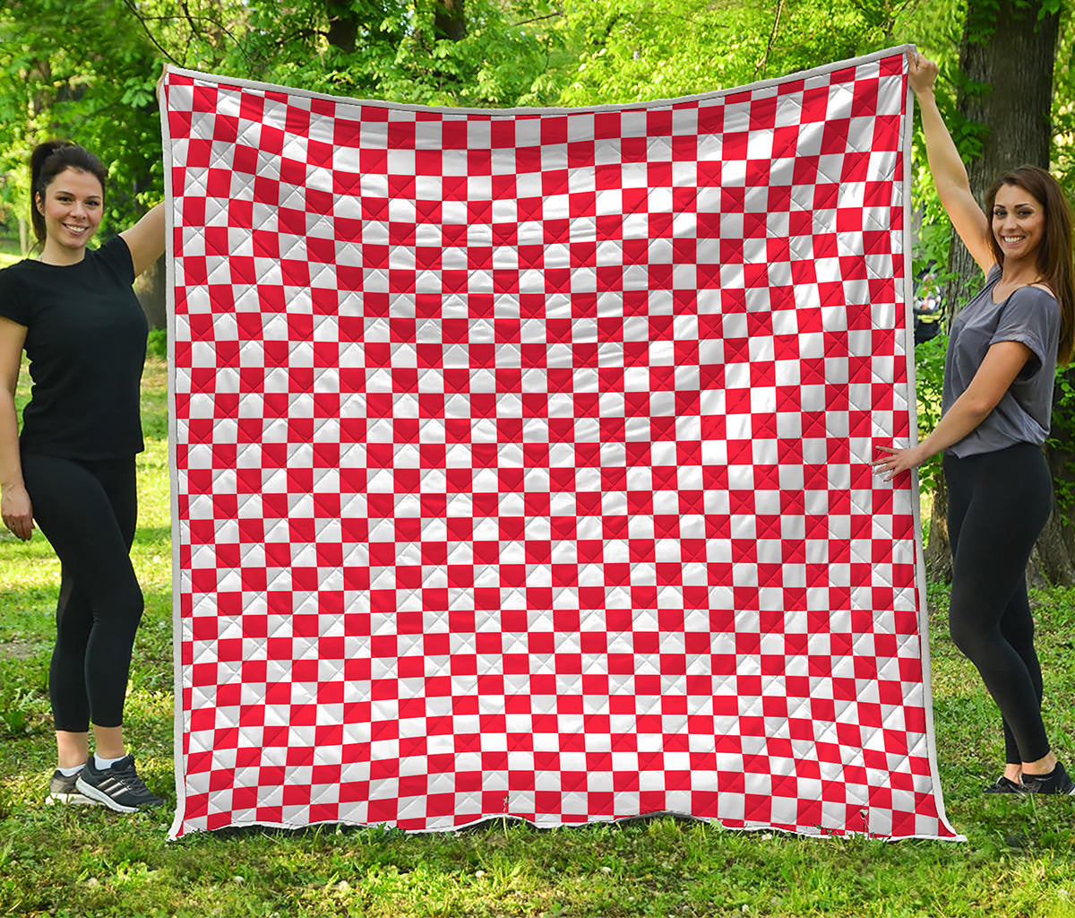 Red And White Checkered Pattern Print Quilt