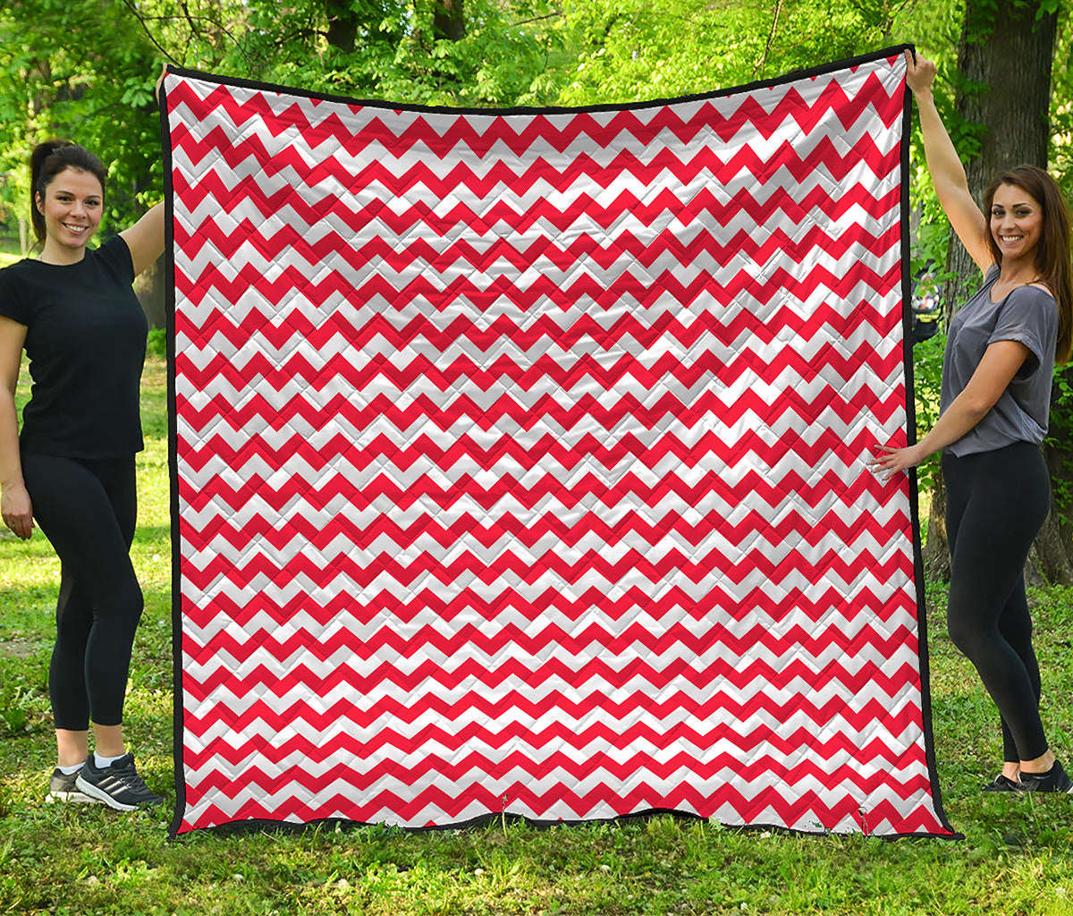 Red And White Chevron Pattern Print Quilt