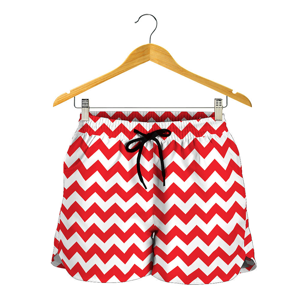 Red And White Chevron Pattern Print Women's Shorts