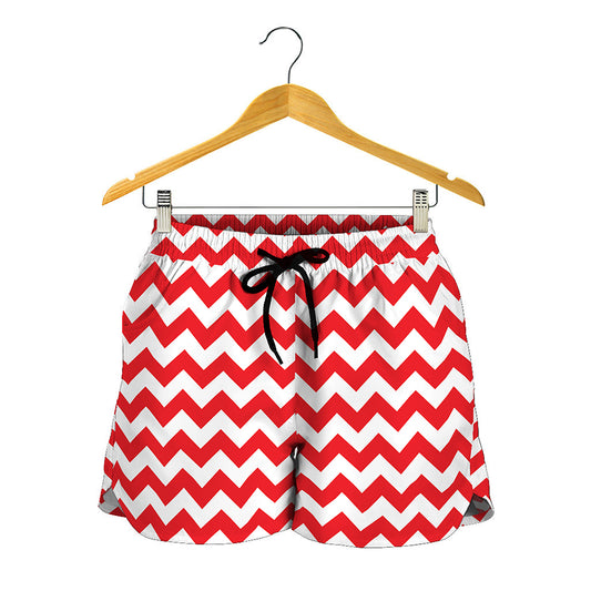 Red And White Chevron Pattern Print Women's Shorts